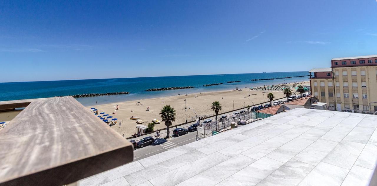 Sovramare Appartement Francavilla Al Mare Buitenkant foto